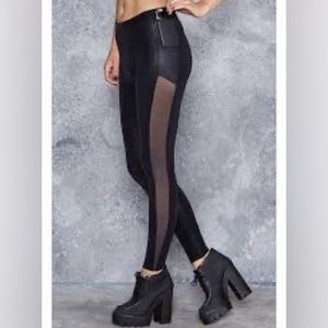BLACKMILK RACING STRIPE POCKET LEGGINGS